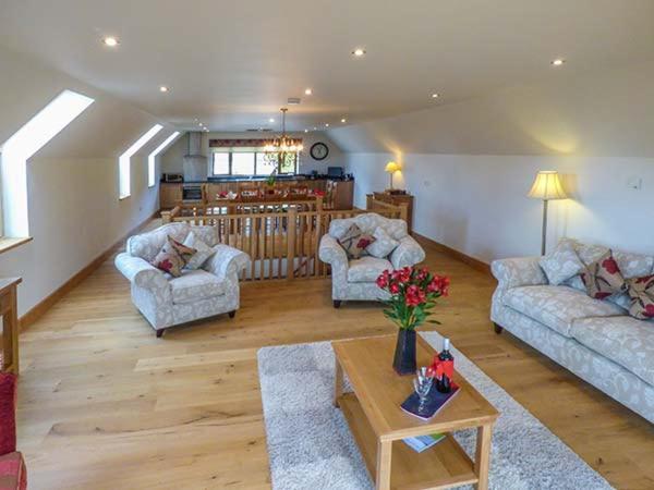 Villa Brynhir Farm Llandrindod Wells Exterior foto